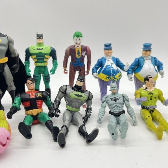 DC Comics Batman Action Figure Lot Of 10 Joker Penguin Poison Ivy Robin Toys - Picture 4 of 5